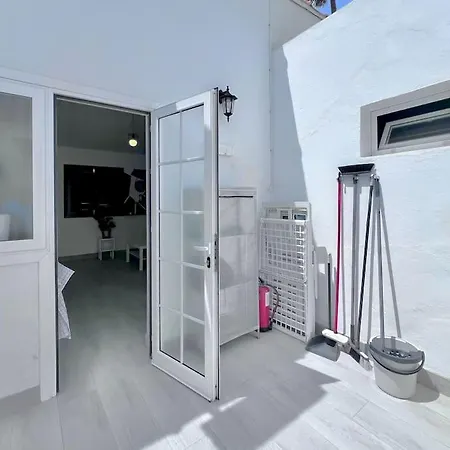 Apartment Con Piscina
